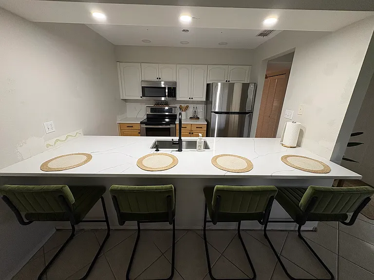 600 Carriage House Ln #101 — Photo 15