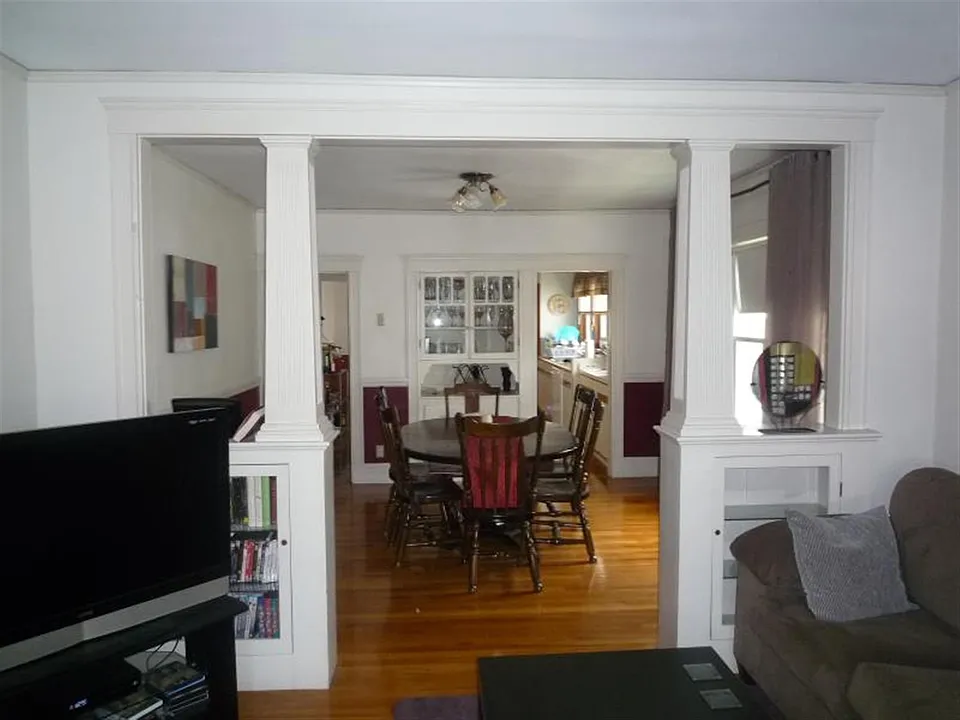 44 Garrison Ave