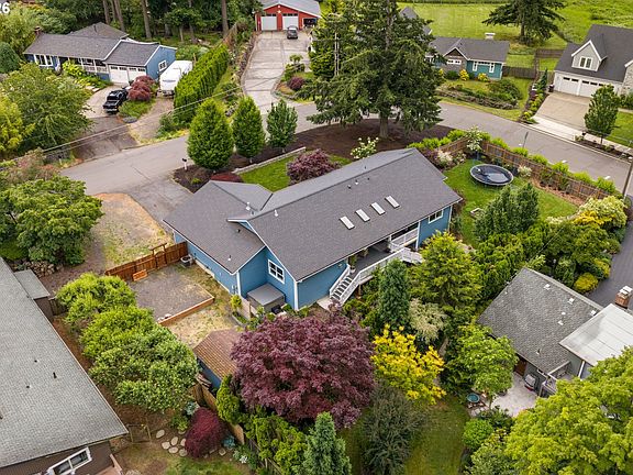 3rd image of 957 Marylhurst Dr