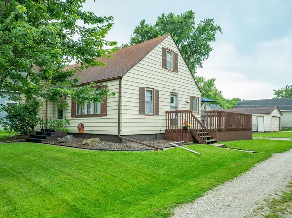 204 NE Jacob St, Grimes, IA 50111