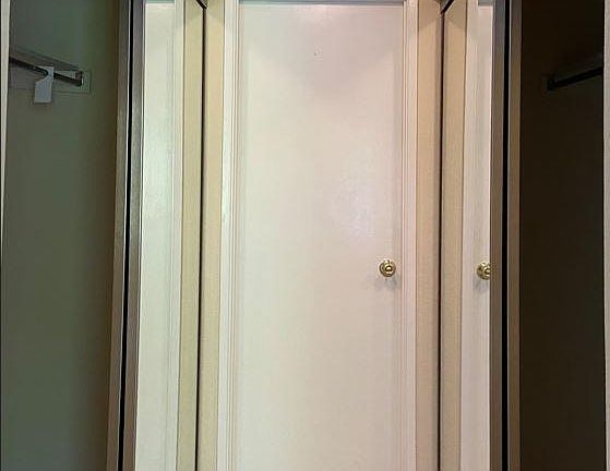 4th image of 2111 Latham St APT 205