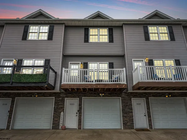 8006 Kaustin Dr, Morgantown, WV 26501