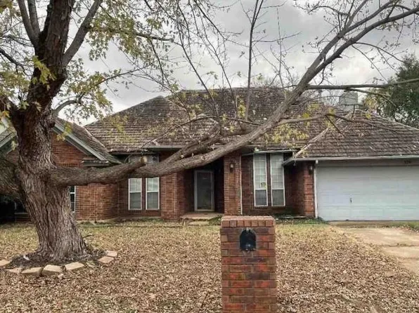 520 NW 167th St, Edmond, OK 73012