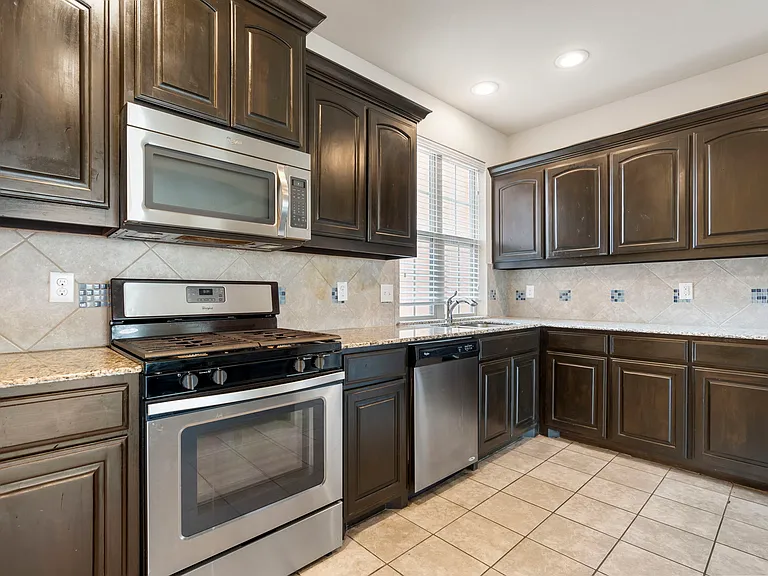 2640 Venice Dr #2 — Photo 17