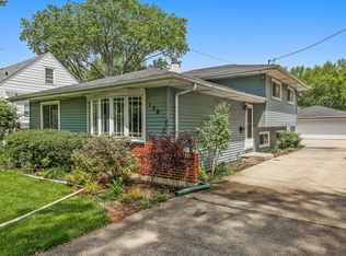 120 W Greenfield Ave, Lombard, IL