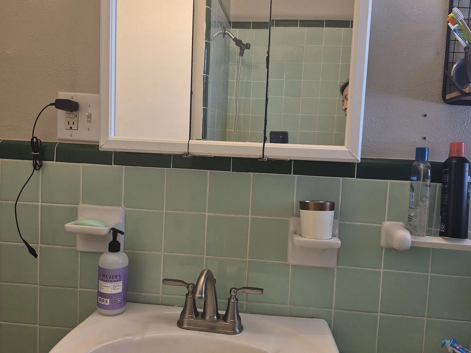 4 bed, 1886 sqft, $2,119 — Photo 3