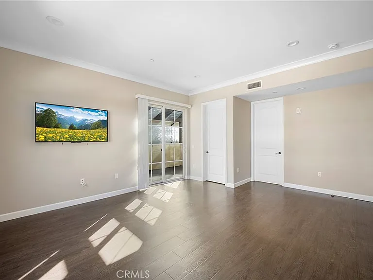 342 Myrtle St #302 — Photo 16
