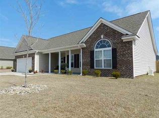 228 Silver Hills Dr, Jacksonville, NC 28546