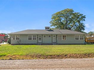 6144 Roger Rd, Shawnee, KS 66203
