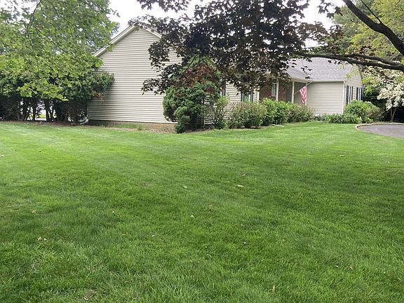 2nd image of 145 Harvest Ln