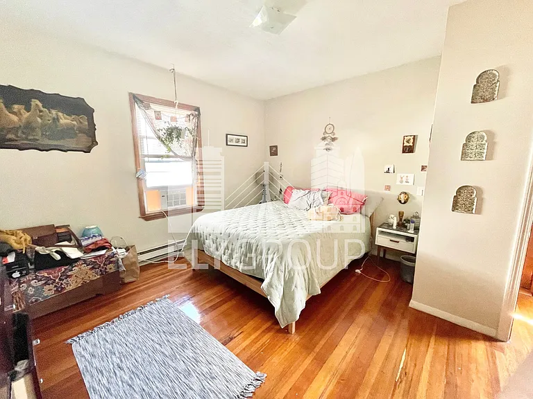 74 Thorndike St #2 — Photo 10