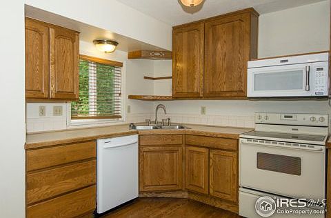 5th image of 2943 Eastborough Dr