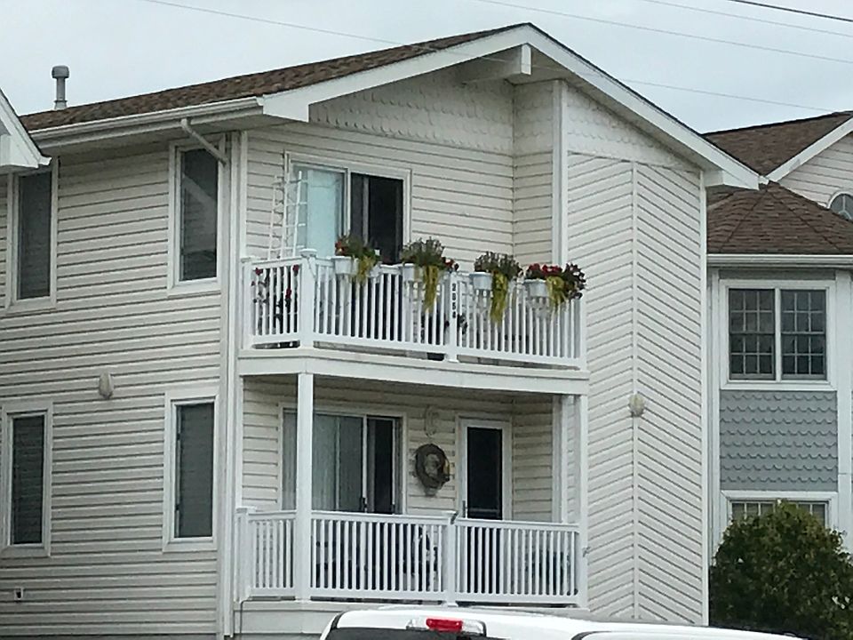 1st image of 2854 Asbury Ave #1