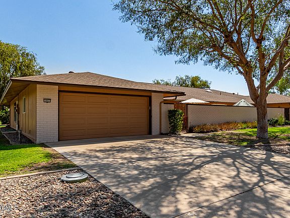 4th image of 18423 N 125TH Avenue