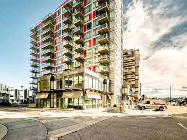 10 NE Brentwood Cmn NW #412, Calgary, AB T2L 2L6