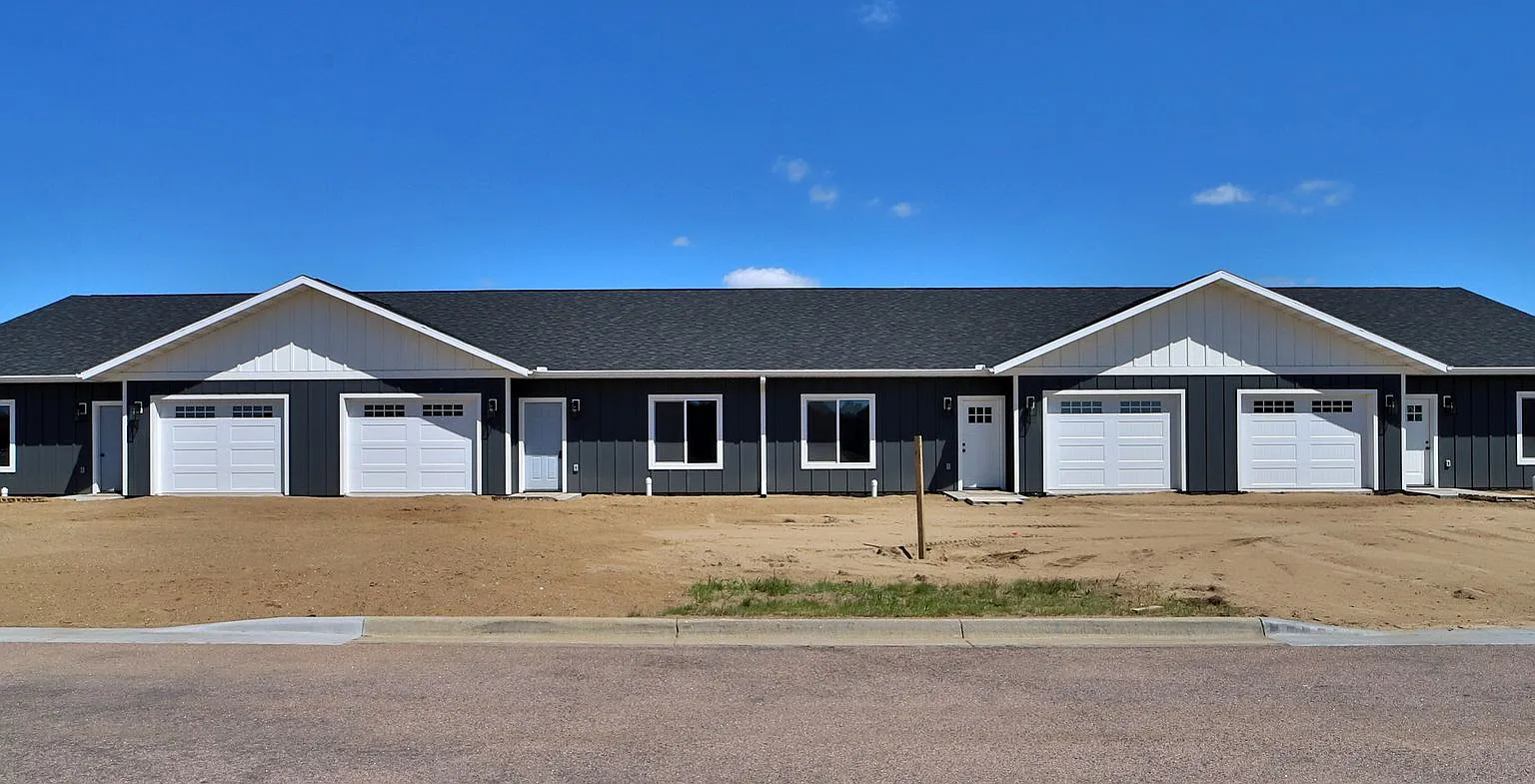 750 Palomino Ave - Quad — Photo 1