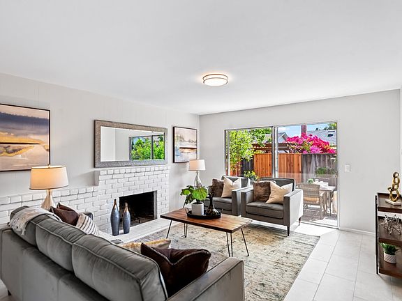 5th image of 1530 Murre Ln