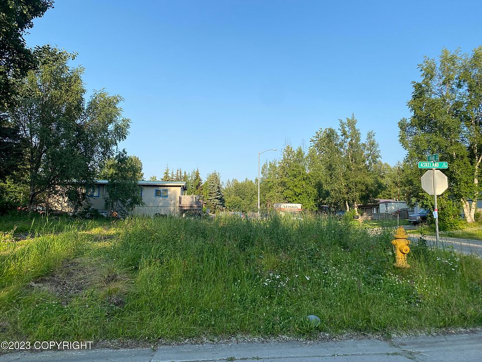 2nd image of 6711 Askeland Dr