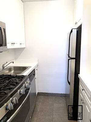 Rented by A Space Realty NY LLC | media 2