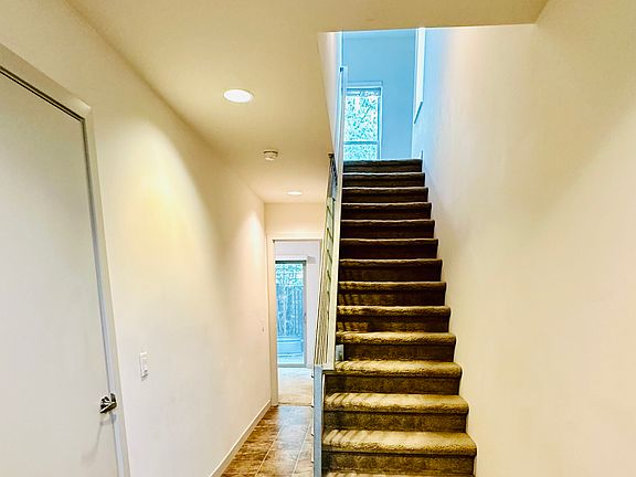 2nd image of 3016 NE 140th St #B