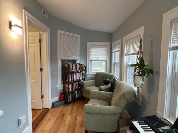 (undisclosed Address), Somerville, MA 02144