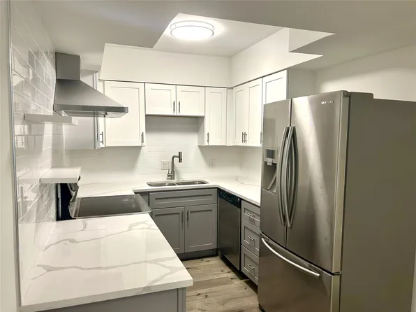 2601 Bellefontaine St APT A207, Houston, TX 77025