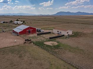 708 Dinkle Rd, Edgewood, NM 87015