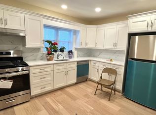 69-25 69th Pl #2, Maspeth, NY 11378