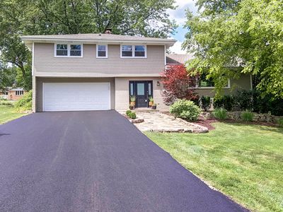 1216 Prairie Ave, Barrington, IL, 60010