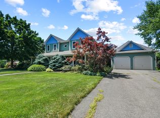 33 Foxcroft Ct, Southington, CT 06489