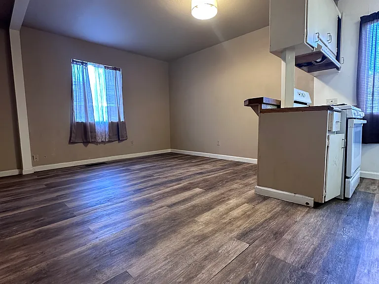 331 North St #4 — Photo 7