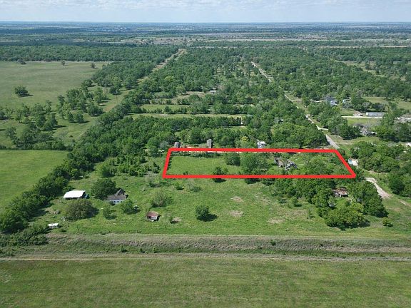 2nd image of 6616 Whispering Oaks Cir