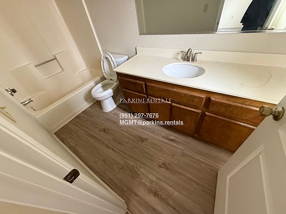 2nd image of 2103 Woodberry Ave #B