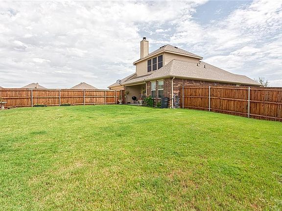 4th image of 103 Thorncreek Cir
