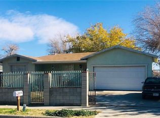 38516 4th St E, Palmdale, CA 93550