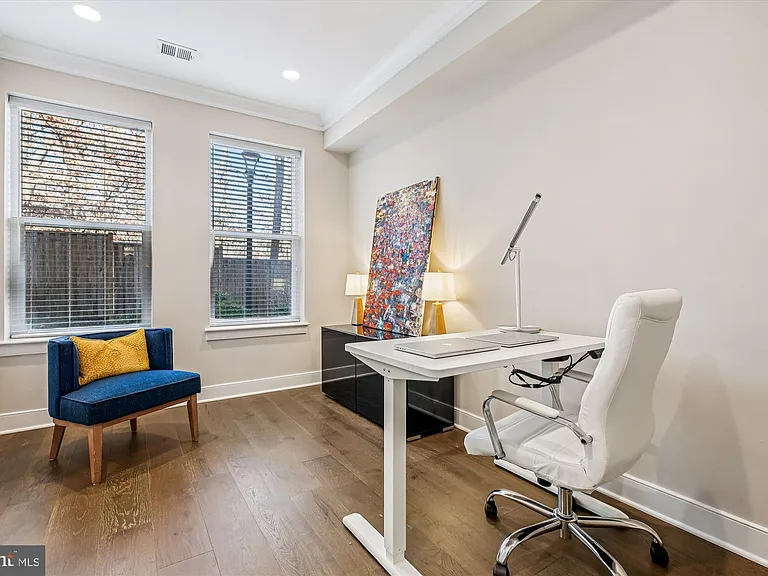 10340 Grosvenor Pl — Photo 26