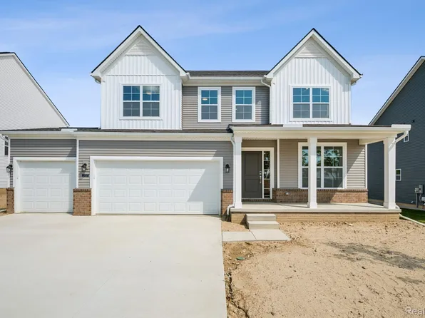 27117 Silo Dr, Saline, MI 48176