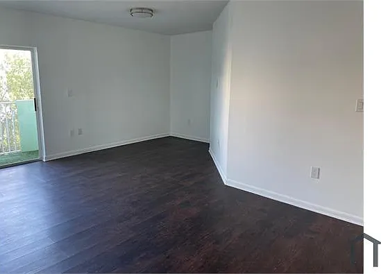 2600 NW 23rd Ct #303 — Photo 11