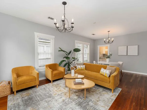 1222 Arlington St, Houston, TX 77008