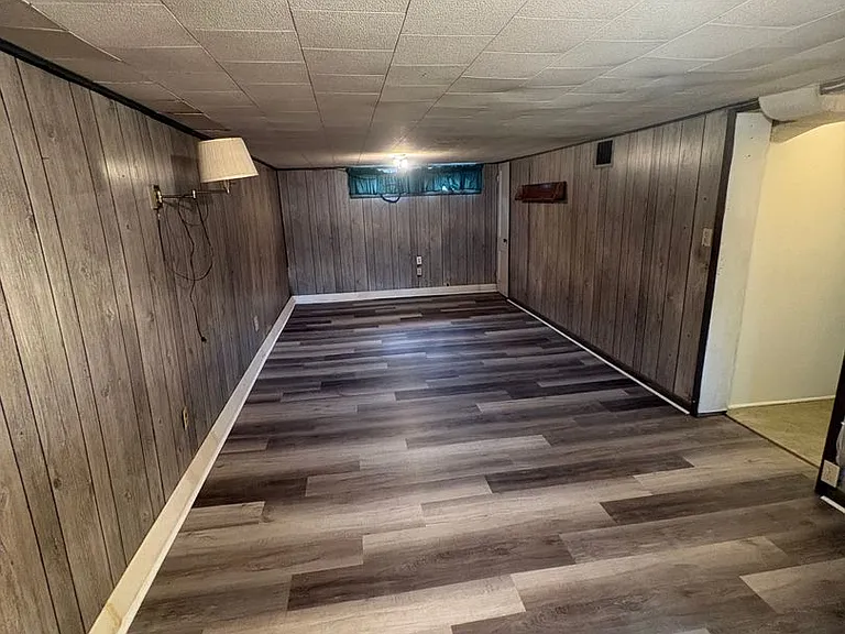 2511 W Downs Cir — Photo 12