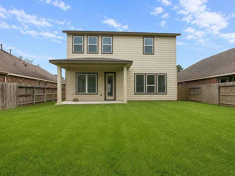 22503 Miramar Bend Dr — Photo 44