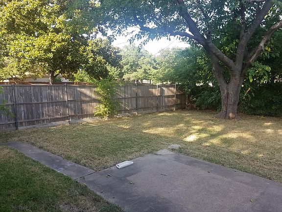 2nd image of 1108 Lorrie Dr