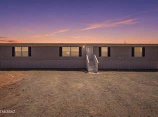 12805 W Crystal Rose Ln, Tucson, AZ 85743