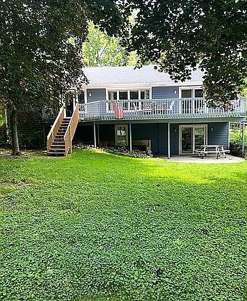 2nd image of 61151 Quinnesec Rd