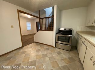 1207 2nd Ave S, Moorhead, MN 56560