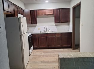 302-312 H St, Barling, AR 72923