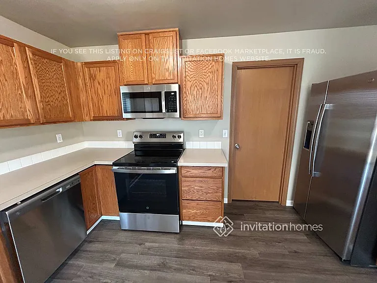 1615 203rd Street Ct E — Photo 9