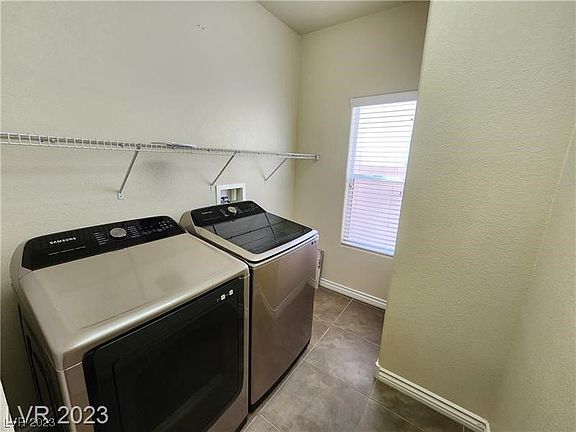 4th image of 9852 Crescent Lodge Ct