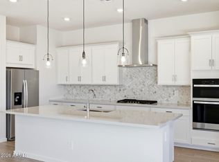 1114 W Haynes Way, Apache Junction, AZ 85120