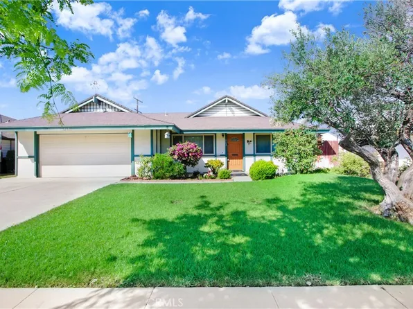 362 Atwood Dr, Corona, CA 92879